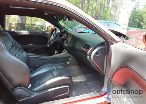 2018 Dodge Challenger Srt Hellcat z USA, uszkodzony, nr VIN 2C3CDZC94JH110633